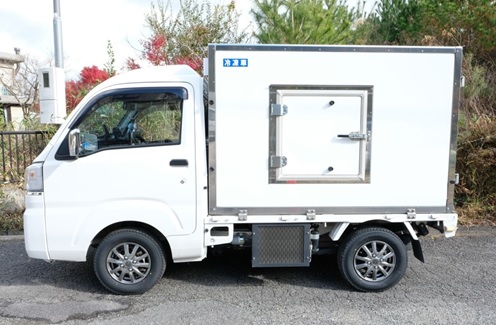 サンコーサービスの冷凍・冷蔵車両